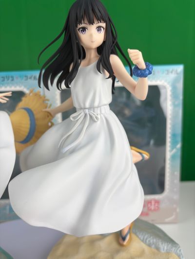 莉可丽丝 锦木千束 白色连衣裙