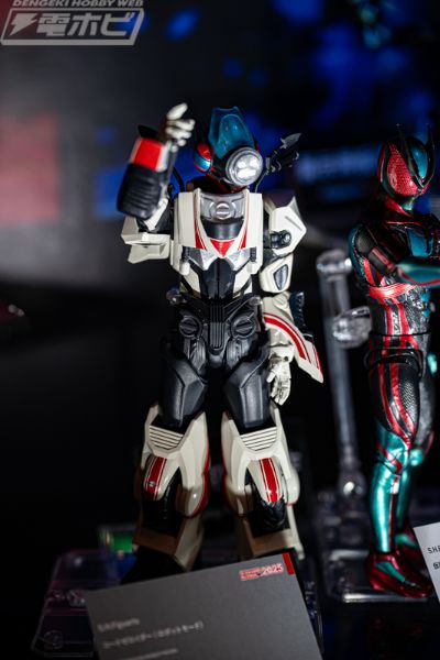 S.H.Figuarts 暗码零蚀者（机器人模式）