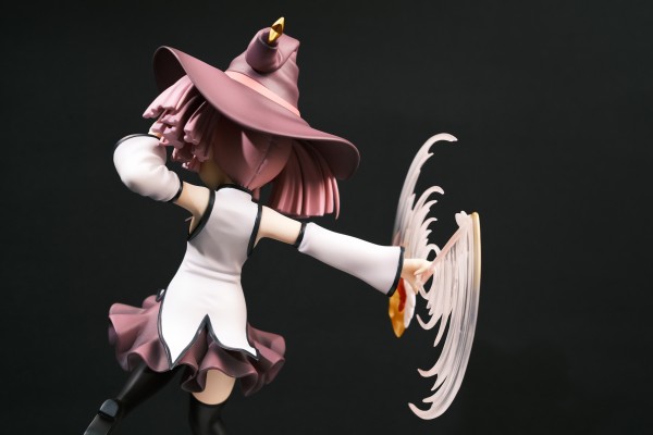 摇曳百合♪♪  魔女米拉库