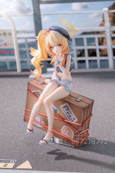 蔚蓝档案 笑脸教授 度假.ver