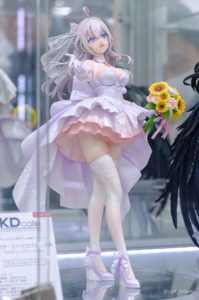 KDcolle 不时用俄语小声说真心话的邻桌艾莉同学 艾莉 婚纱