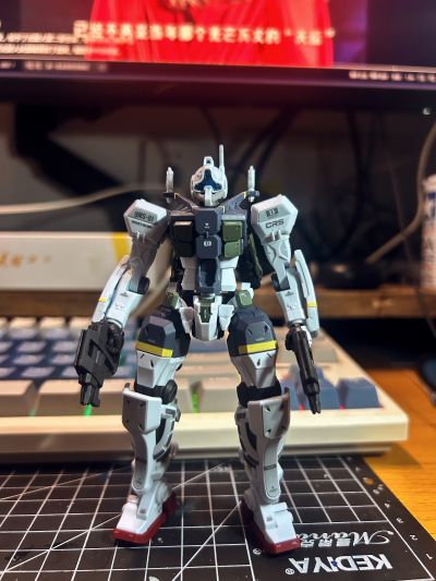 HG 1/144 勇士 波卡塔专用机（机动战士高达跨时之战）