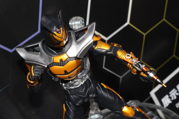 S.H.Figuarts（真骨雕制法） 假面骑士皇蜂