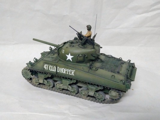 35250 1/35 美国 谢尔曼 75mm炮 后期型（前线冲锋）