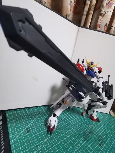 MG 1/100 巴巴托斯高达天狼座