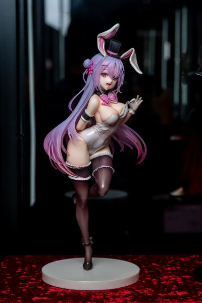 罗莉