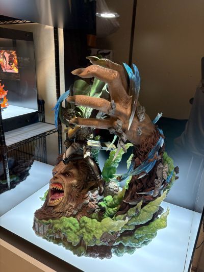 UPMAOT-02S 进击的巨人 利威尔 VS 兽之巨人