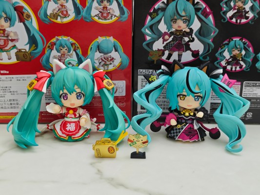 粘土人#2759 初音未来 黑招财未来
