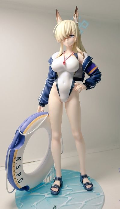 蔚蓝档案 尾刃康娜（泳装）