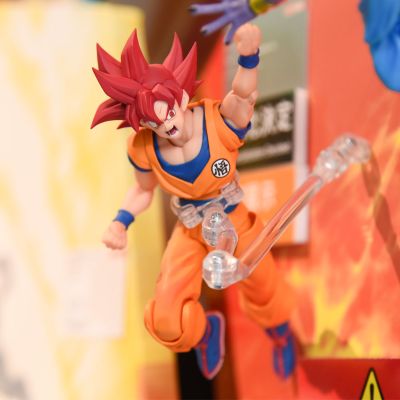 S.H.Figuarts 超级赛亚人之神 孙悟空〈神之气息缠绕的身姿〉