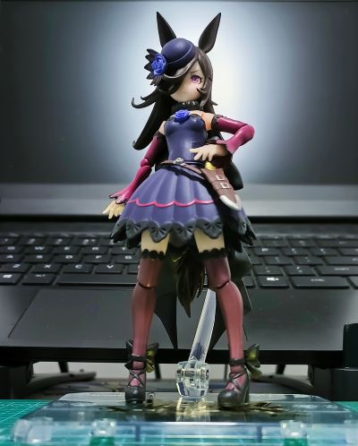 S.H.Figuarts  赛马娘 闪耀！优俊少女 米浴 特别版
