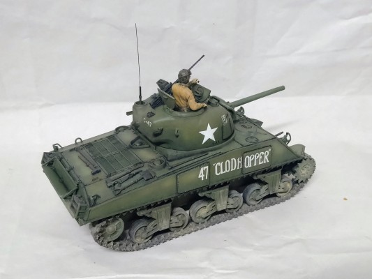 35250 1/35 美国 谢尔曼 75mm炮 后期型（前线冲锋）