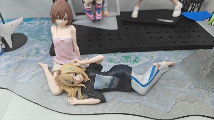 夜晚的水母不会游泳 小坐系列奖品人偶 “山之内花音”