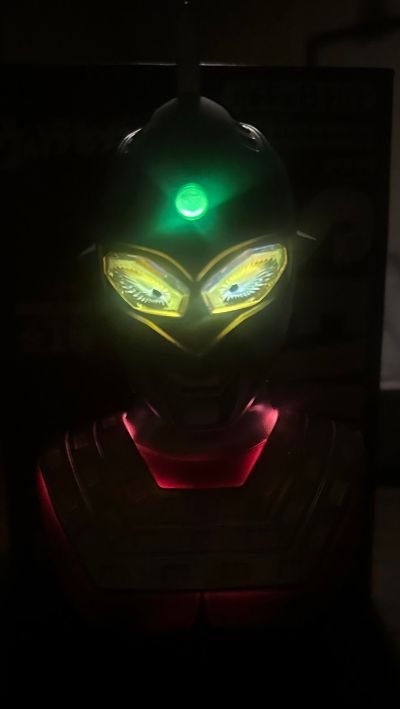 赛罗奥特曼 胸像灯