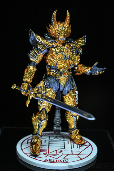 S.H.Figuarts (真骨雕制法) 黄金骑士牙狼·翔