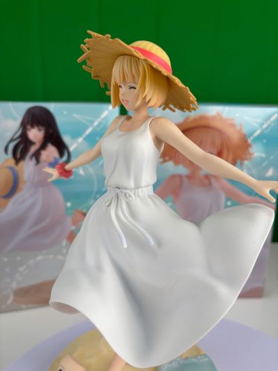 莉可丽丝 锦木千束 白色连衣裙