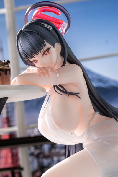 蔚蓝档案 调月莉音 礼服