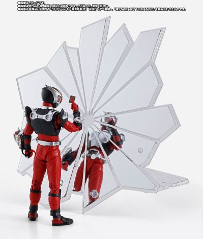 S.H.Figuarts 深红之龙＆假面骑士龙骑扩展配件包