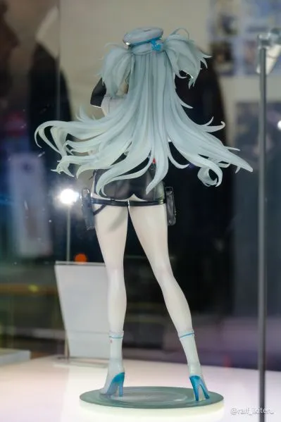 少女前线2：追放 芙洛伦 魅惑白羽