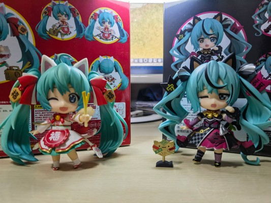 粘土人#2759 初音未来 黑招财未来