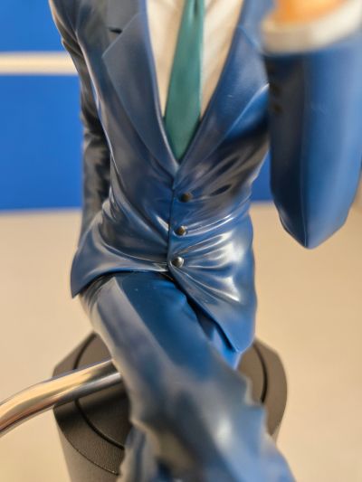 猎人 压泡面人偶—雷欧力—