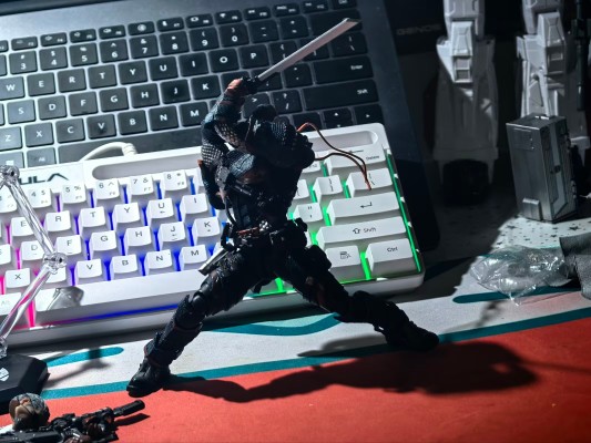 1/12成品可动人偶《蝙蝠侠：阿卡姆骑士》丧钟