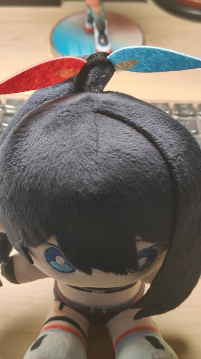 古立特宇宙 Dreamy Divas PuniPuni坐姿毛绒娃娃 宝多六花