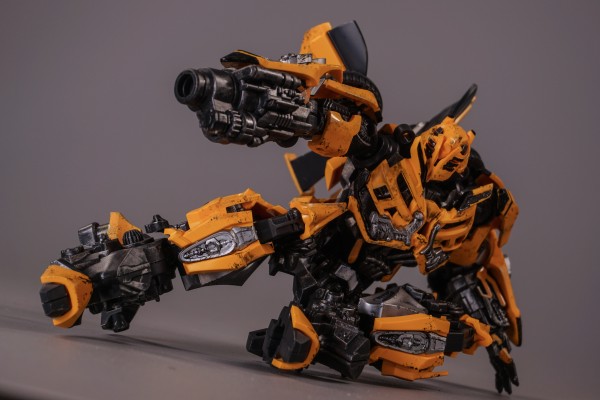 变形金刚-超越版 CC23-变形金刚电影3 大黄蜂