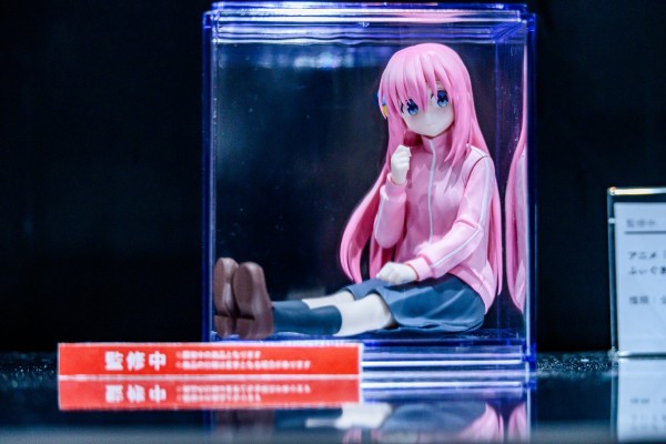 手办立方体 孤独摇滚 后藤独