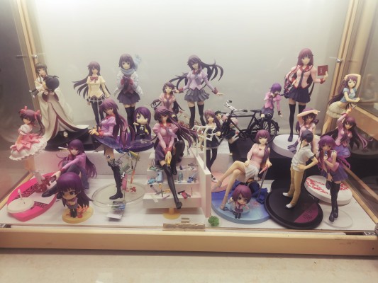 化物語 战场原黑仪