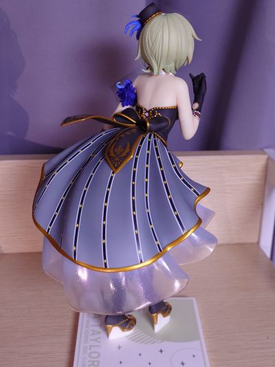 爱与演唱会！虹咲学园学园偶像同好会 米娅·泰勒