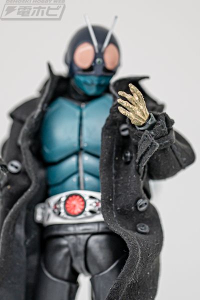 S.H.Figuarts 蝗虫怪人01/假面骑士（新·假面骑士）