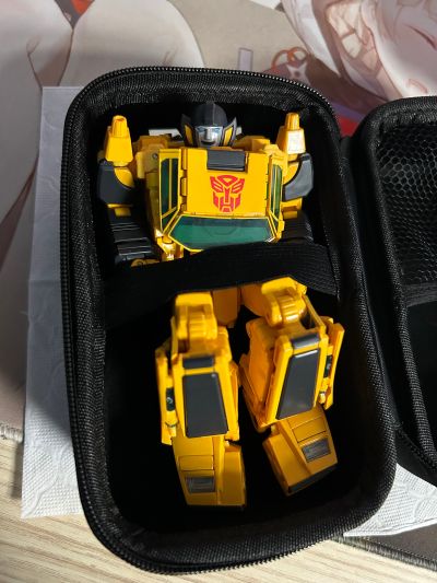 变形金刚大师级 MP-39 飞毛腿