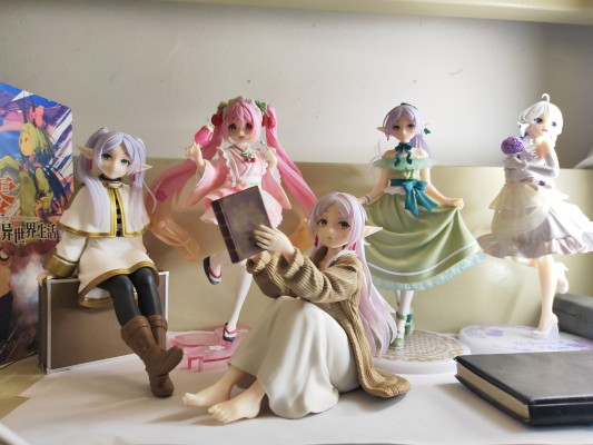 Coreful 葬送的芙莉莲 芙莉莲～礼服～