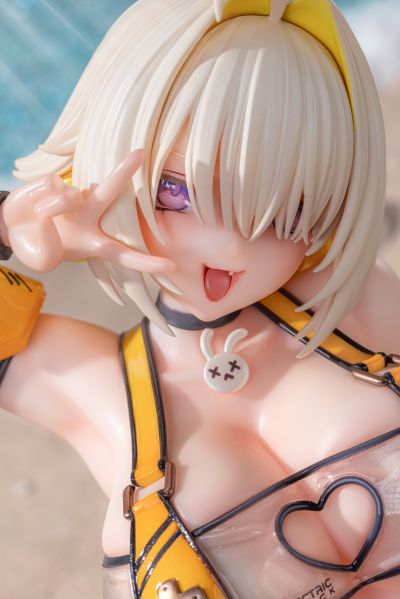 胜利女神：妮姬 依莱格 BOOOOM！