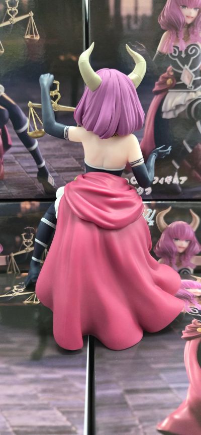 Desktop Cute 葬送的芙莉莲 断头台阿乌拉