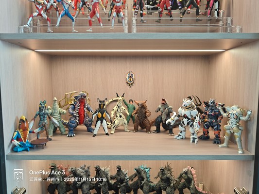 S.H.MonsterArts 雷吉翁