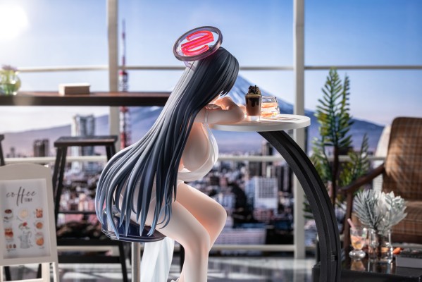 蔚蓝档案 调月莉音 礼服