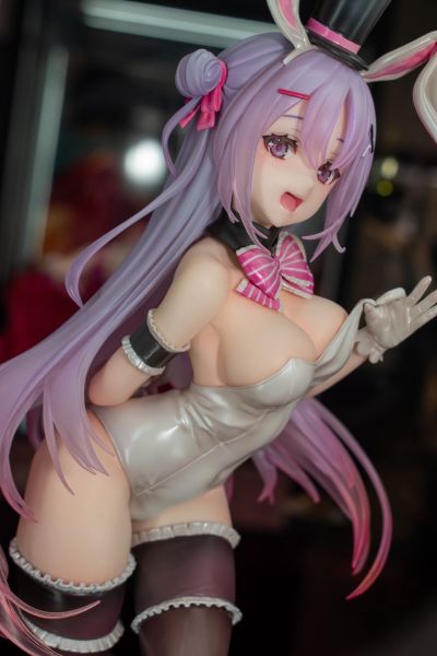 罗莉
