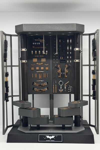 MMS750 蝙蝠侠：黑暗骑士 蝙蝠侠装甲库连布鲁斯·韦恩2.0