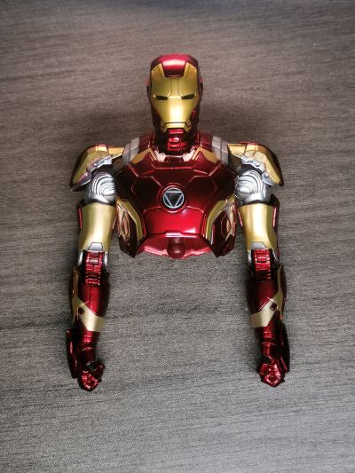 MK44 反浩克装甲（Hulkbuster）