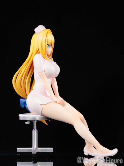 出包王女DARKNESS 护士系列 提亚悠·鲁纳迪克