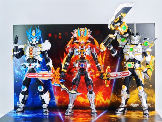 铠拼 金刚/爆裂金刚