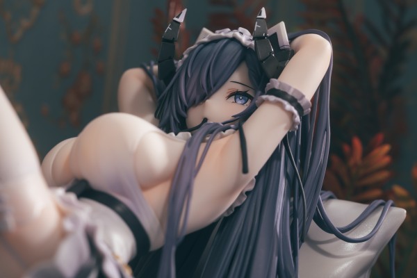 “这是昨晚的奖励哦，我的使魔～” [御用魔女奥古斯特]