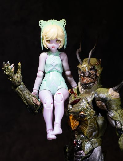 Chitocerium nightmare XCIX-albere 与 C-efer