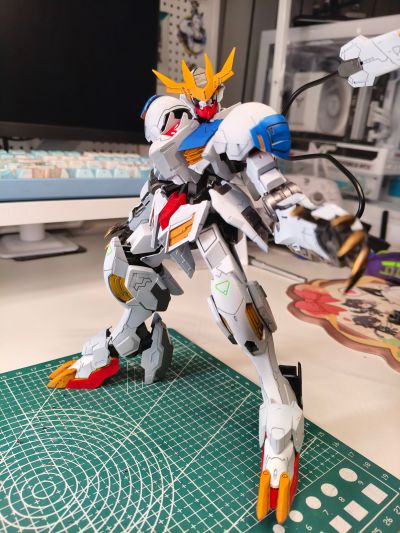 1/100 FULL MECHANICS  巴巴托斯高达天狼座帝王形态