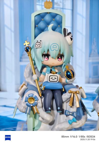 22×33 国王/皇后 Q版手办