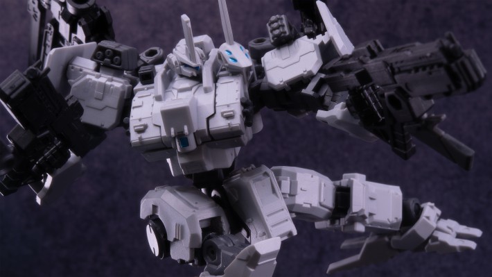 迷惘商会：异鸟代码 钢岚 XR