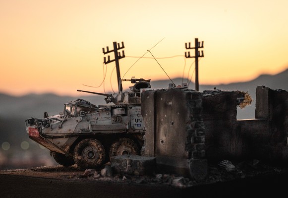 35368 日本陆上自卫队 轻型装甲车（LAV）