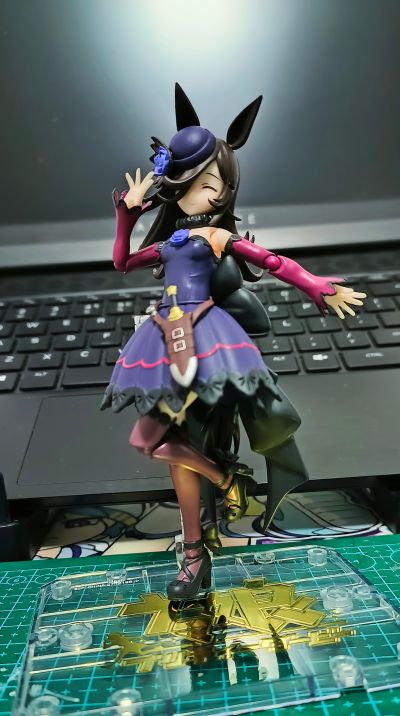 S.H.Figuarts  赛马娘 闪耀！优俊少女 米浴 特别版